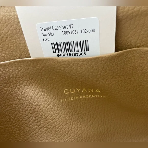 Cuyana Leather Makeup Travel Case Set (white) - BRAND NEW/NEVER USED - Picture 3 of 4